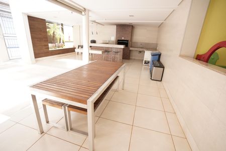 Apartamento para alugar com 55m², 2 quartos e 1 vagaÁrea comum