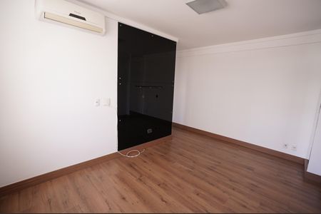 Sala de apartamento para alugar com 2 quartos, 55m² em Setor Bueno, Goiânia