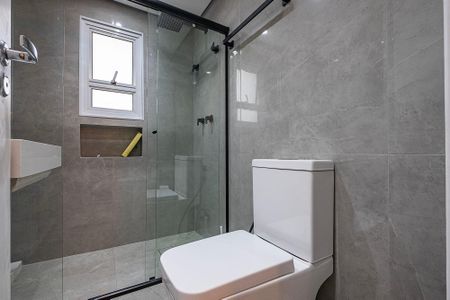 Banheiro de apartamento para alugar com 1 quarto, 47m² em Jardim Paulista, São Paulo