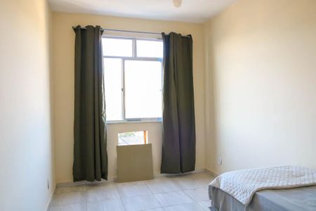 Apartamento à venda com 90m², 2 quartos e 1 vagaQuarto 2