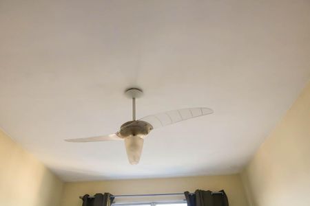 Apartamento à venda com 90m², 2 quartos e 1 vagaQuarto 2