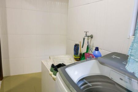 Apartamento à venda com 90m², 2 quartos e 1 vagaÁrea de Serviço