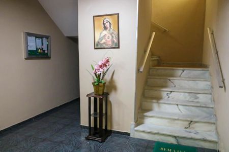 Apartamento à venda com 90m², 2 quartos e 1 vagaPortaria