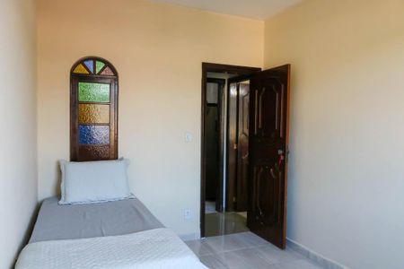 Apartamento à venda com 90m², 2 quartos e 1 vagaQuarto 2