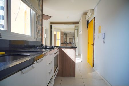 Cozinha de kitnet/studio para alugar com 1 quarto, 30m² em Centro, São Leopoldo