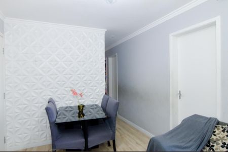 Sala de apartamento à venda com 2 quartos, 47m² em Vila Galvão, Guarulhos