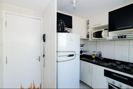 Apartamento à venda com 47m², 2 quartos e 1 vagaCozinha e Área de Serviço