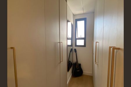 Apartamento para alugar com 125m², 3 quartos e 2 vagasSuíte 2 - Closet