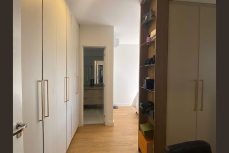 Apartamento para alugar com 125m², 3 quartos e 2 vagasSuíte 2 - Closet