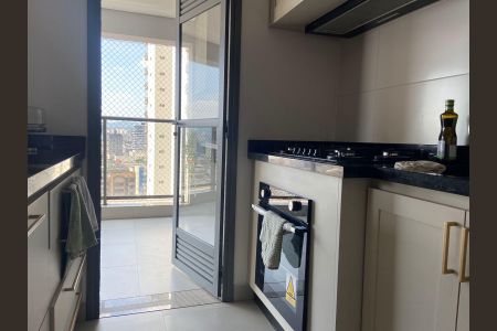 Apartamento para alugar com 125m², 3 quartos e 2 vagasCozinha 