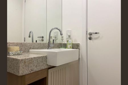 Apartamento para alugar com 125m², 3 quartos e 2 vagasBanheiro 4