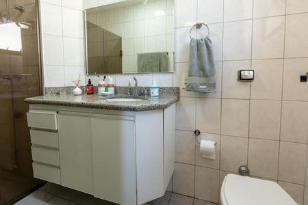 Apartamento à venda com 116m², 3 quartos e 2 vagasBanheiro da Suíte