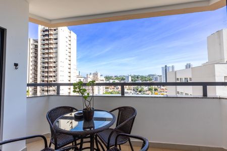 Varanda da Sala de apartamento à venda com 3 quartos, 116m² em Cambuí, Campinas