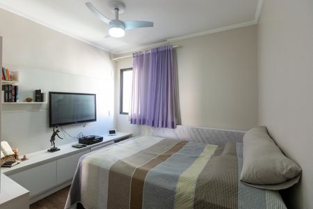 Apartamento à venda com 116m², 3 quartos e 2 vagasQuarto 2