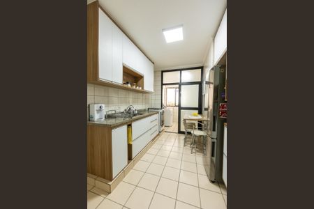 Apartamento à venda com 116m², 3 quartos e 2 vagasCozinha