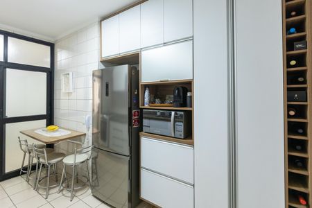 Apartamento à venda com 116m², 3 quartos e 2 vagasCozinha