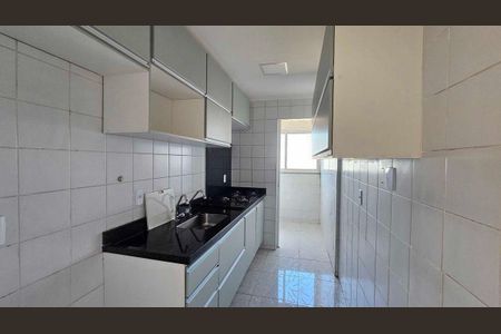 Apartamento à venda com 2 quartos, 57m² em Jardim Esmeralda, São Paulo