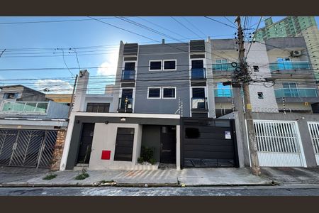 Apartamento para alugar com 90m², 2 quartos e 1 vagaFachada