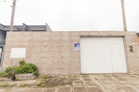 Casa para alugar com 140m², 3 quartos e 4 vagas Casa para alugar com 140m², 3 quartos e 4 vagasFachada