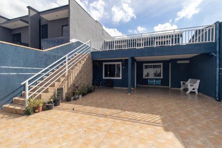 Casa para alugar com 140m², 3 quartos e 4 vagasFachada