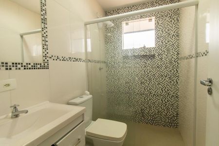 Casa para alugar com 140m², 3 quartos e 4 vagas Casa para alugar com 140m², 3 quartos e 4 vagasBanheiro Social