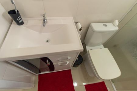 Casa para alugar com 140m², 3 quartos e 4 vagasBanheiro Social