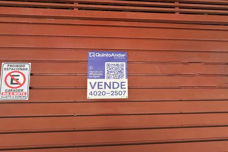 Casa à venda com 178m², 3 quartos e 2 vagasPlaquinha