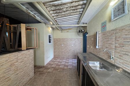Casa à venda com 178m², 3 quartos e 2 vagasChurrasqueira