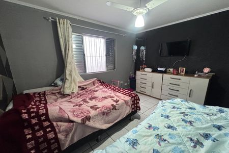 Casa à venda com 178m², 3 quartos e 2 vagasQuarto 1