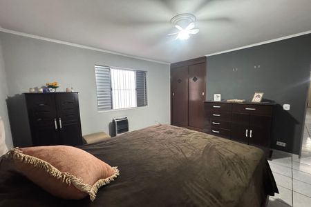 Casa à venda com 178m², 3 quartos e 2 vagasQuarto 2