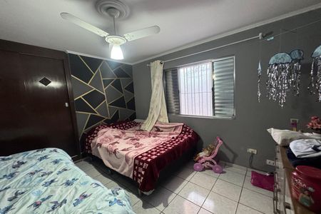 Casa à venda com 178m², 3 quartos e 2 vagasQuarto 1