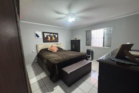 Casa à venda com 178m², 3 quartos e 2 vagasQuarto 2