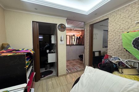 Casa à venda com 178m², 3 quartos e 2 vagasSuíte