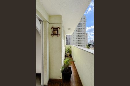 Apartamento à venda com 89m², 3 quartos e 1 vaga Apartamento à venda com 89m², 3 quartos e 1 vagaVaranda da Sala