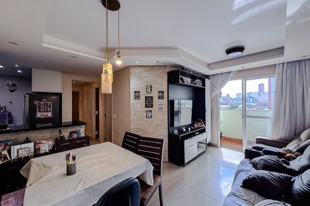 Apartamento à venda com 89m², 3 quartos e 1 vaga Apartamento à venda com 89m², 3 quartos e 1 vagaSala