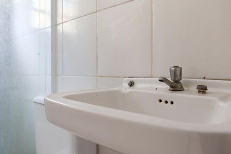 Casa para alugar com 62m², 1 quarto e sem vagaBanheiro