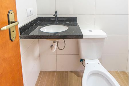Apartamento para alugar com 50m², 2 quartos e sem vagaBanheiro 
