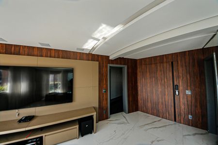 Apartamento para alugar com 3 quartos, 250m² em Jardim Analia Franco, São Paulo