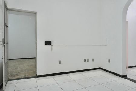 Casa para alugar com 3 quartos, 132m² em Floresta, Belo Horizonte