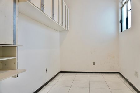 Casa para alugar com 132m², 3 quartos e 2 vagasQuarto 2