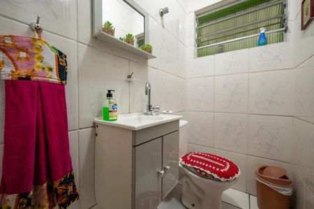 Casa à venda com 104m², 3 quartos e 1 vagaLavabo