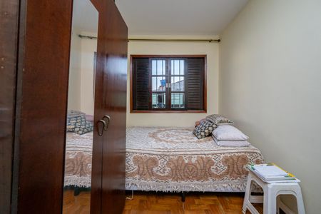 Casa à venda com 104m², 3 quartos e 1 vagaQuarto 2