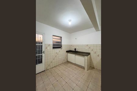 Casa para alugar com 70m², 2 quartos e 1 vagaCozinha