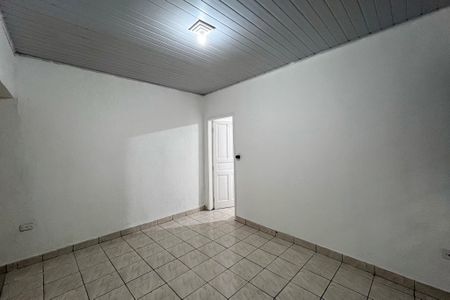Casa para alugar com 70m², 2 quartos e 1 vagaSala