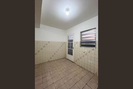 Casa para alugar com 70m², 2 quartos e 1 vagaCozinha