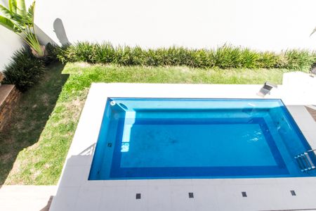 Casa de condomínio à venda com 462m², 5 quartos e 4 vagas Casa de condomínio à venda com 462m², 5 quartos e 4 vagasVista da Sala