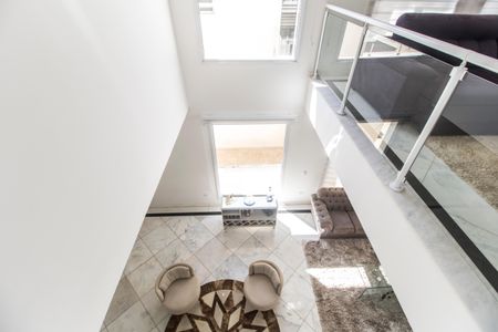 Casa de condomínio à venda com 462m², 5 quartos e 4 vagas Casa de condomínio à venda com 462m², 5 quartos e 4 vagasVista