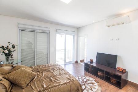 Casa de condomínio à venda com 462m², 5 quartos e 4 vagas Casa de condomínio à venda com 462m², 5 quartos e 4 vagasSuíte 1