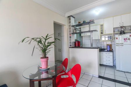 Sala de apartamento para alugar com 2 quartos, 41m² em Cidade Líder, São Paulo