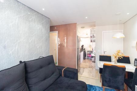 Sala de apartamento para alugar com 2 quartos, 42m² em São Pedro, Osasco